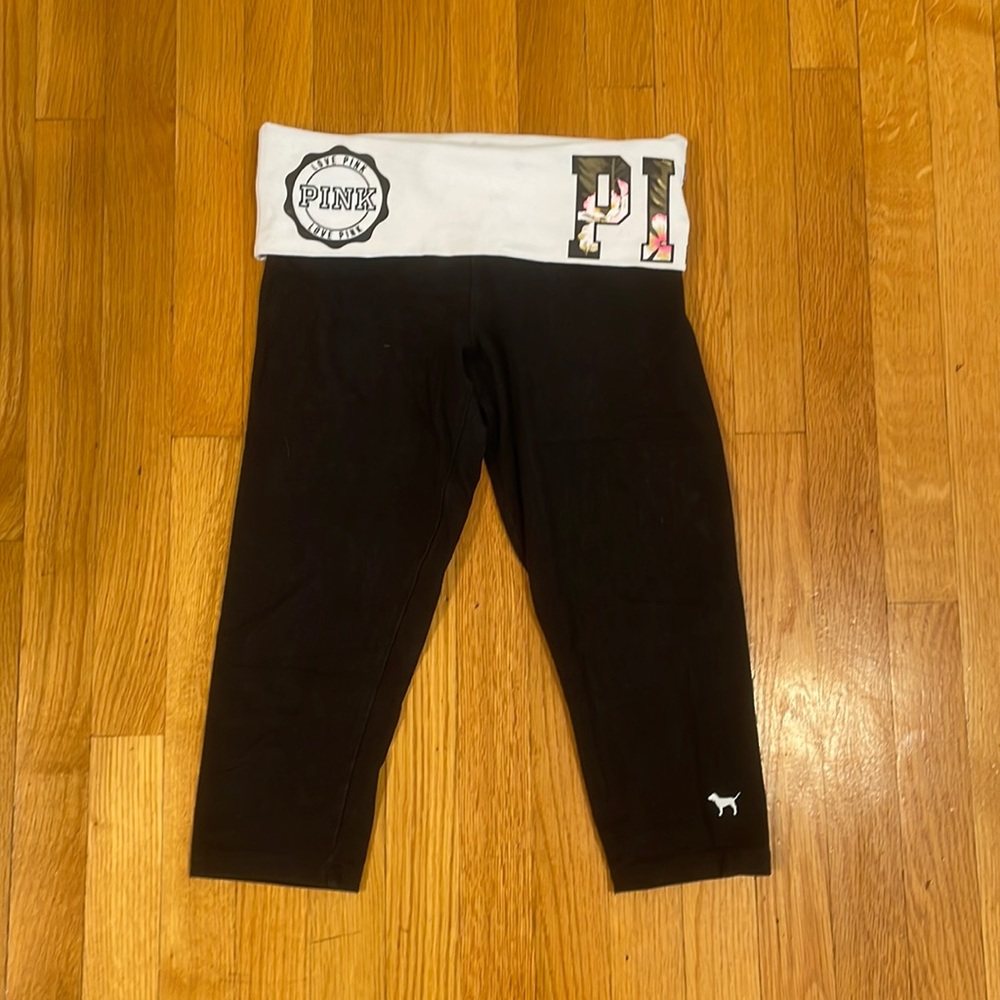 VS PINK Capris Size S